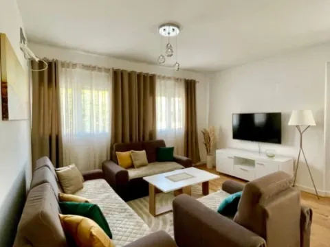 Izdavanje, jednosoban stan, 50m², Zabjelo, Podgorica