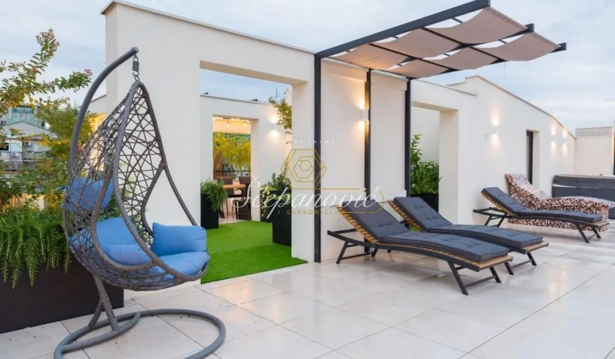 Sale, apartment, 159m², Crveni Krst, Beograd