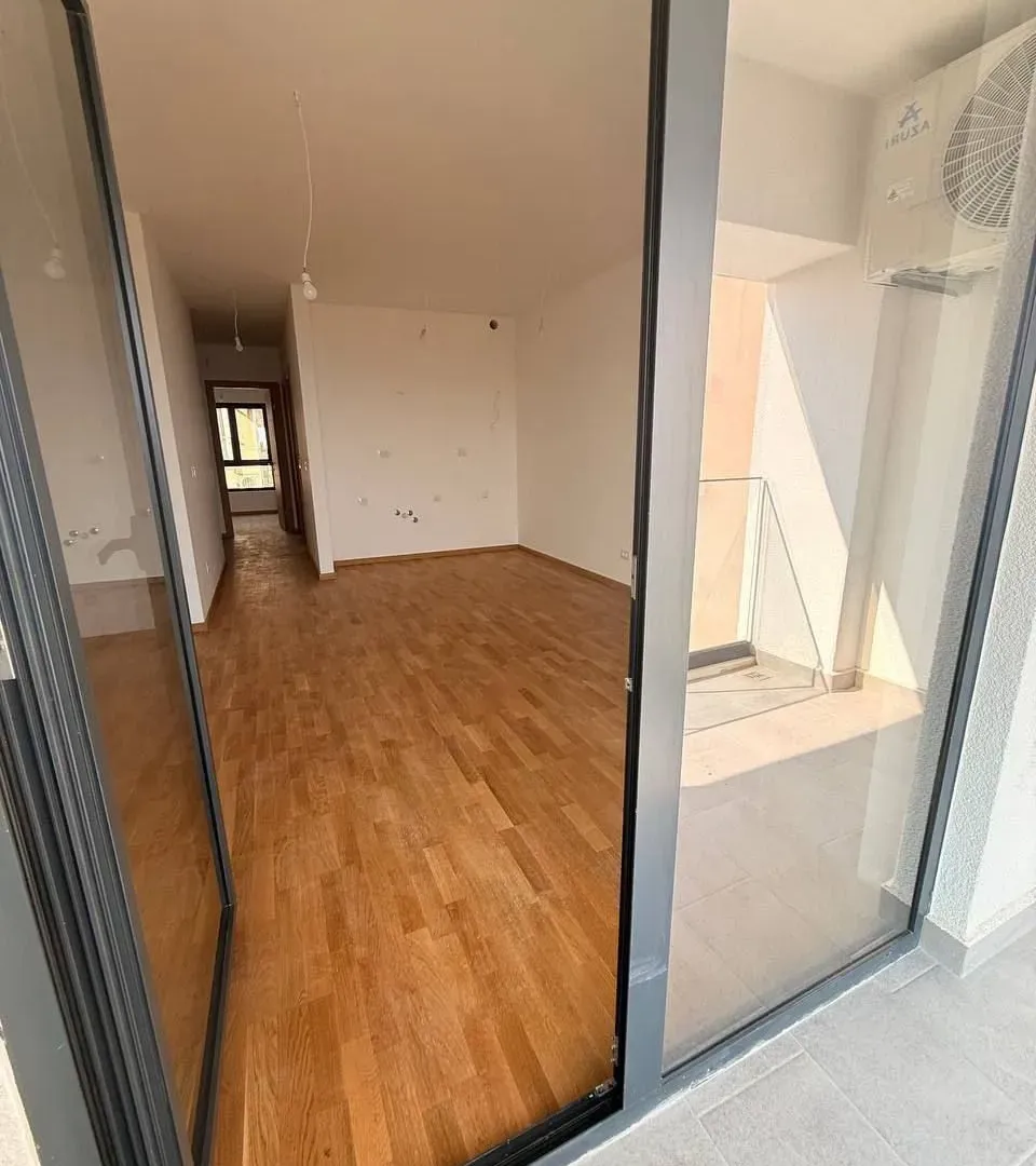 Sale, two bedroom apartment, 64m², Bečići, Budva