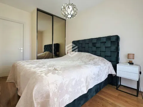 Rent, two bedroom apartment, 70m², Central Point, Podgorica - image 9