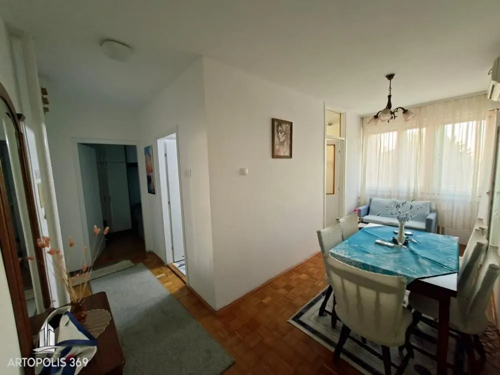 Izdavanje, dvosoban stan, 55m², Brace Jerković, Voždovac Sve Podlokacije