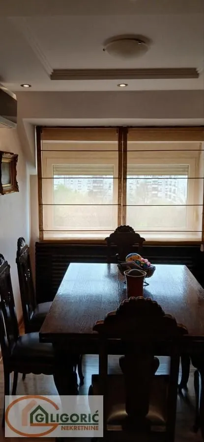 Prodaja, trosoban stan, 100m², Čukarica, Beograd