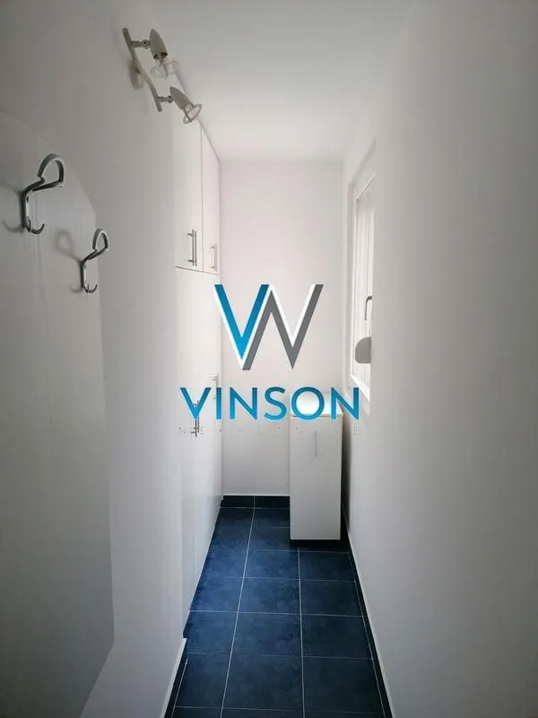 Izdavanje, jednosoban stan, 39m², Novi Sad Sve Podlokacije, Novi Sad
