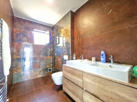 Prodaja, kuća, 360m², Žukovica, Budva - image 25