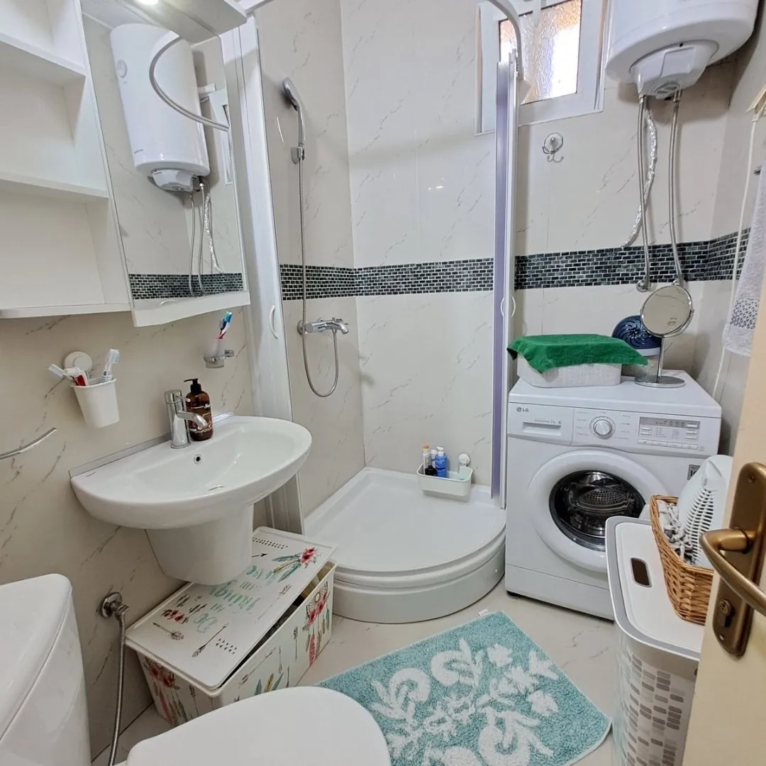 Prodaja, dvosoban stan, 65m², Gintaš, Podgorica