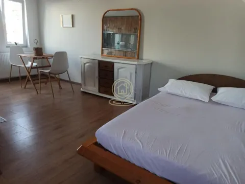 Izdavanje, trosoban stan, 70m², Salajka, Novi Sad Sve Podlokacije - image 10
