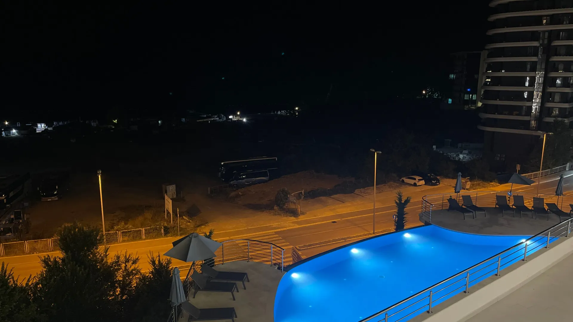 Sale, one bedroom apartment, 98m², Bečići, Budva