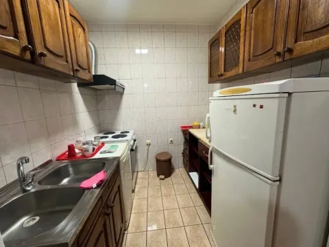 Izdavanje, dvosoban stan, 65m², Zagorič, Podgorica - image 6