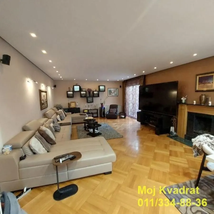 Sale, house, 400m², Banovo Brdo, Beograd