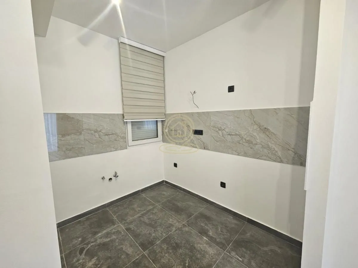 Sale, three bedroom apartment, 58m², Bulevar Oslobodjenja, Novi Sad Sve Podlokacije