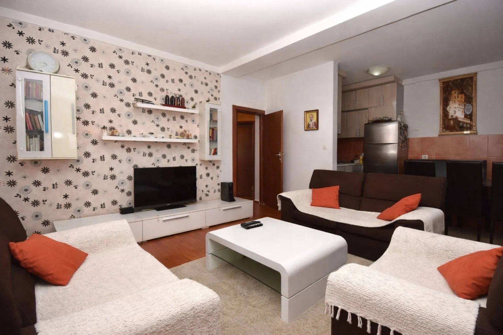 Prodaja, dvosoban stan, 65m², Stari Aerodrom, Podgorica