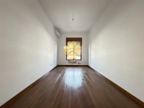 Izdavanje, dvosoban stan, 70m², Master Kvart, Podgorica - image 12