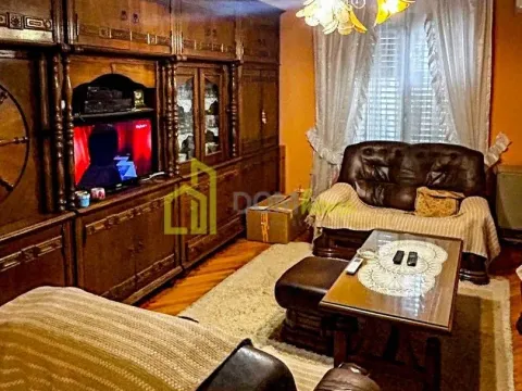 Prodaja, dvosoban stan, 76m², Seljanovo, Tivat