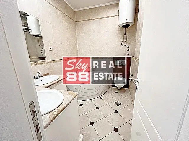 Prodaja, kuća, 215m², Savski Venac, Beograd