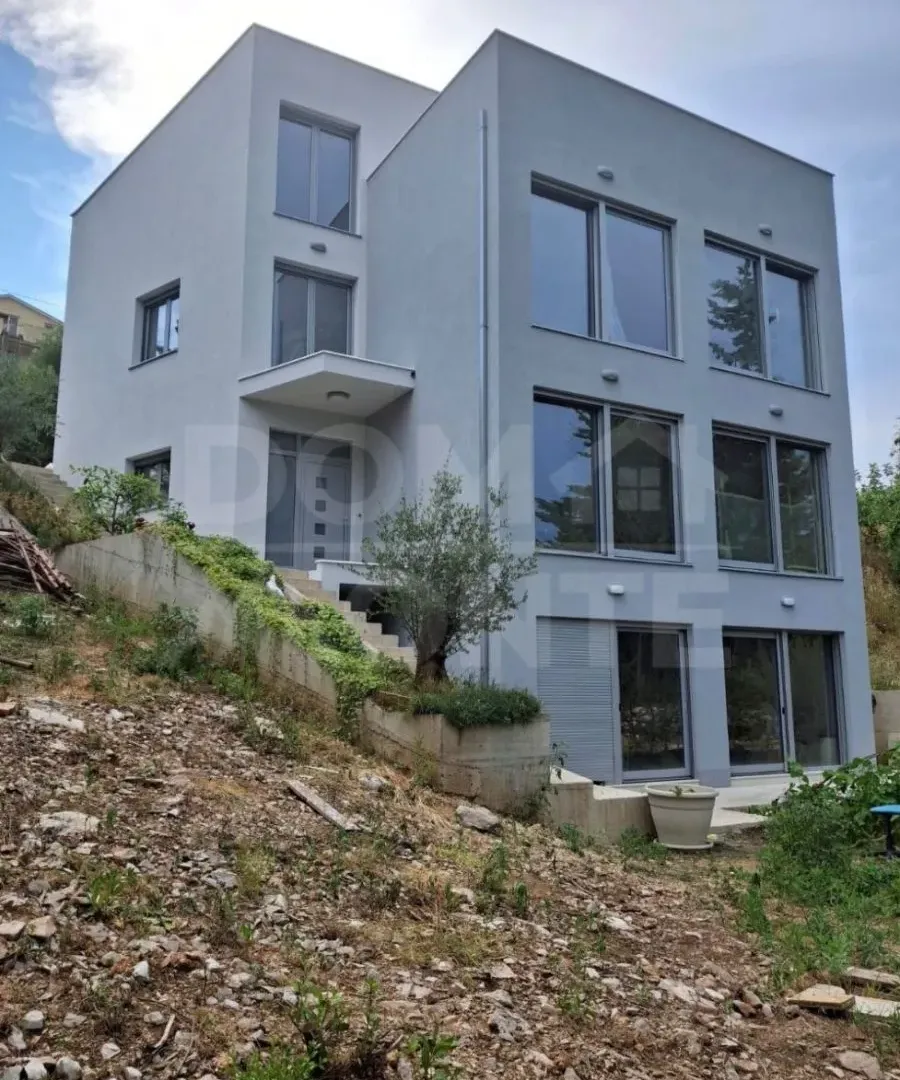 Prodaja, dvosoban stan, 81m², Radovići, Tivat