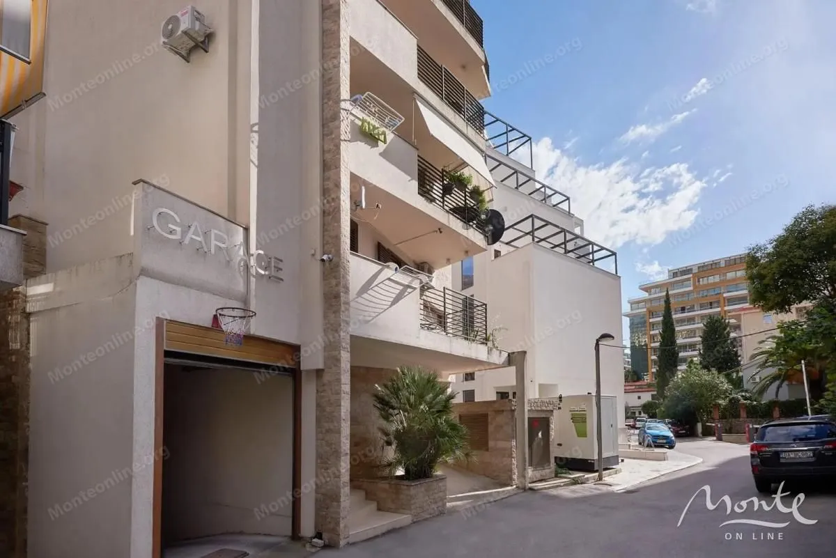 Sale, three bedroom apartment, 116m², Budva, Crna Gora