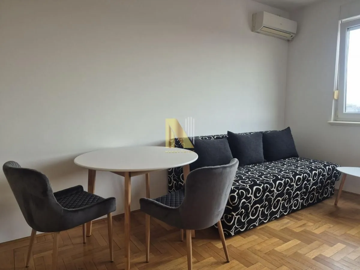 Izdavanje, garsonjera, 26m², Grbavica, Novi Sad Sve Podlokacije