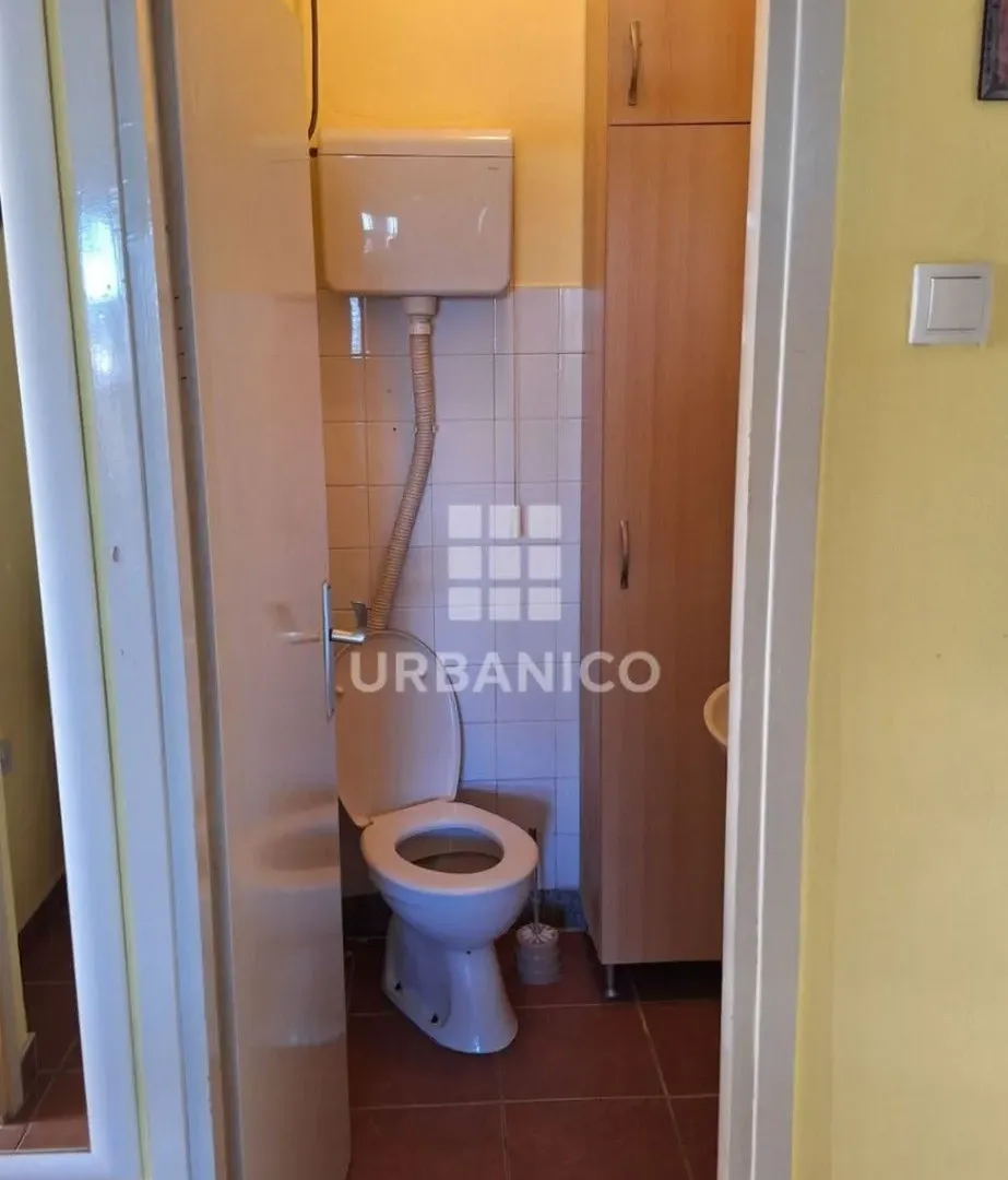Izdavanje, dvosoban stan, 70m², Gintaš, Podgorica
