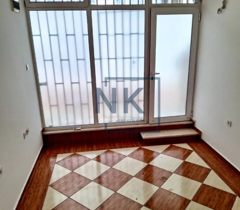 Izdavanje, poslovni prostor, 15m², Preko Morače, Podgorica