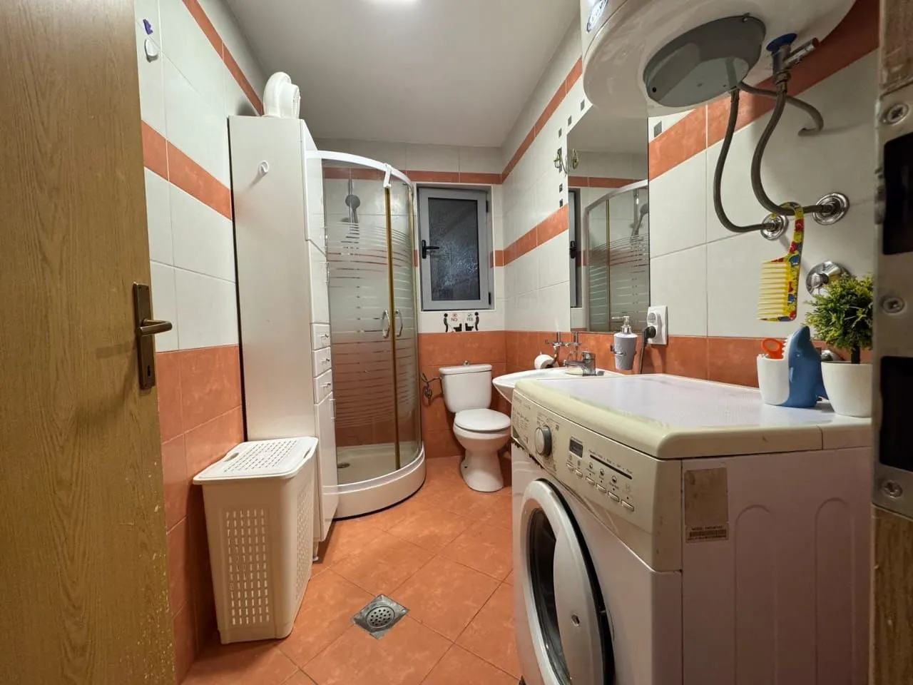 Rent, house, 59m², Momišići, Podgorica