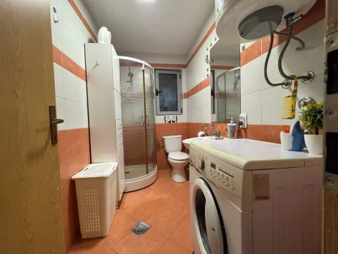 Izdavanje, kuća, 59m², Momišići, Podgorica - image 3