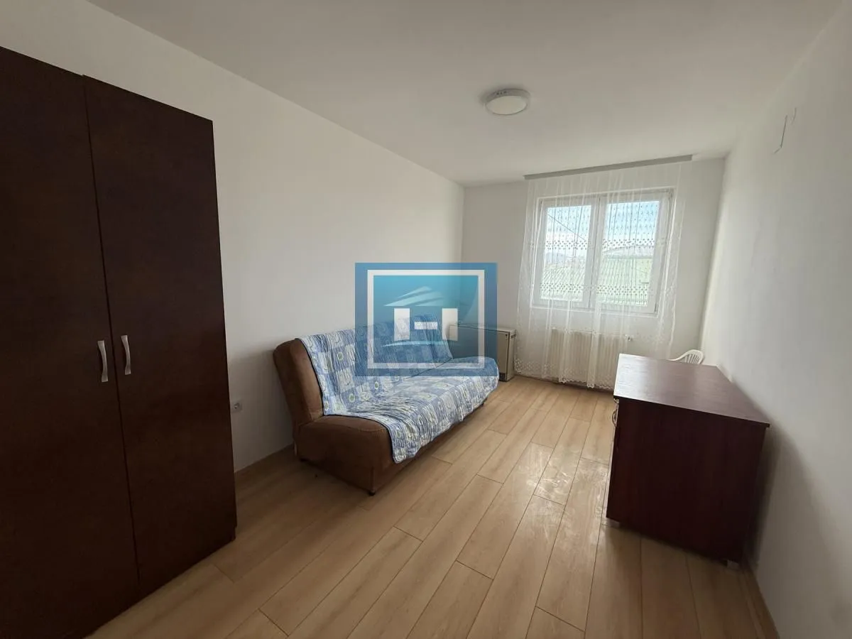 Izdavanje, dvosoban stan, 62m², Centar, Jagodina