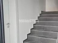 Prodaja, stan, 189m², Zemun Kalvarija, Zemun Sve Podlokacije - image 8