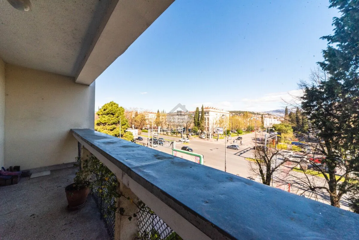 Rent, three bedroom apartment, 105m², Preko Morače, Podgorica