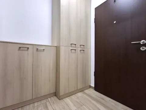 Izdavanje, stan, 40m², Pobrežje, Podgorica - image 6