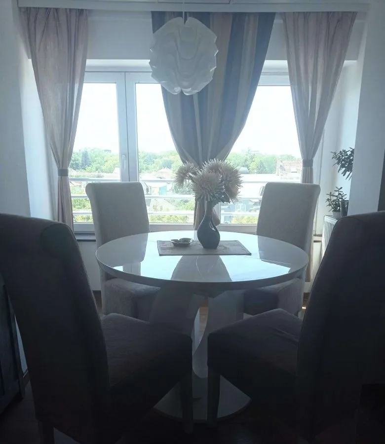 Prodaja, dvosoban stan, 52m², Bulevar Oslobodjenja, Novi Sad Sve Podlokacije
