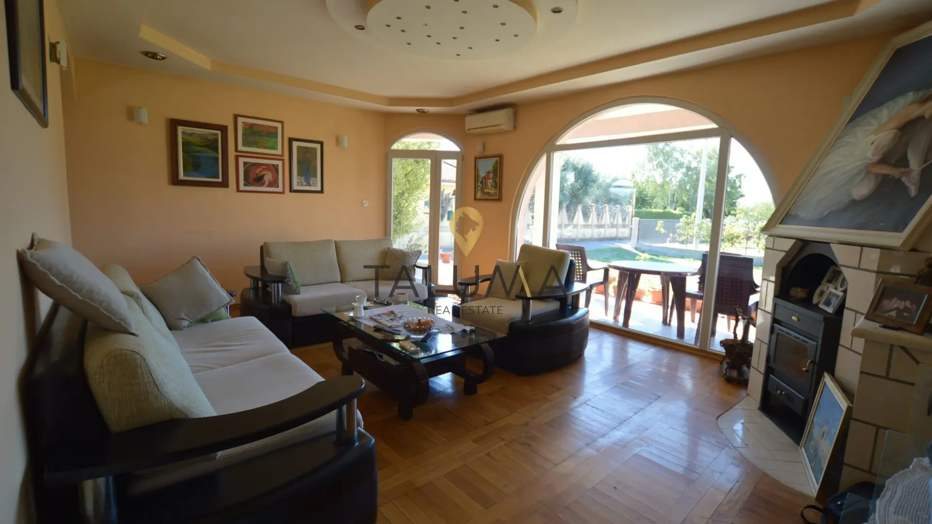 Prodaja, kuća, 180m², Donja Gorica, Podgorica