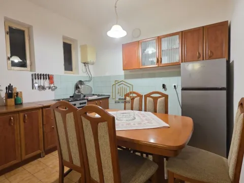 Rent, two bedroom apartment, 60m², Tološi, Podgorica - image 2