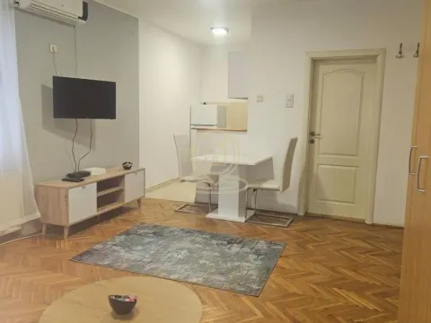 Izdavanje, jednosoban stan, 33m², Grbavica, Novi Sad Sve Podlokacije - image 13