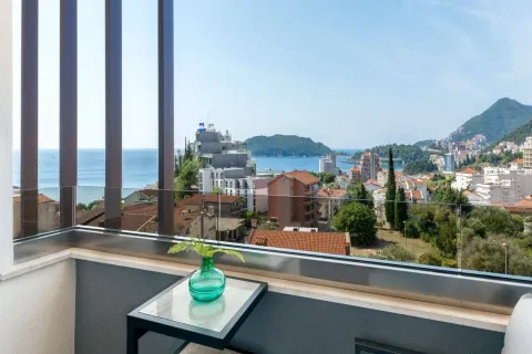 Rent, one bedroom apartment, 47m², Bečići, Budva - image 9