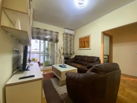 Izdavanje, dvosoban stan, 55m², Zabjelo, Podgorica - image 3