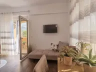 Rent, studio apartment, 27m², Bečići, Budva - image 1