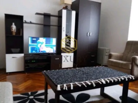 Izdavanje, garsonjera, 27m², Centar, Podgorica - image 4