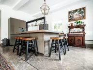 Izdavanje, kuća, 491m², Ljuta, Kotor - image 11