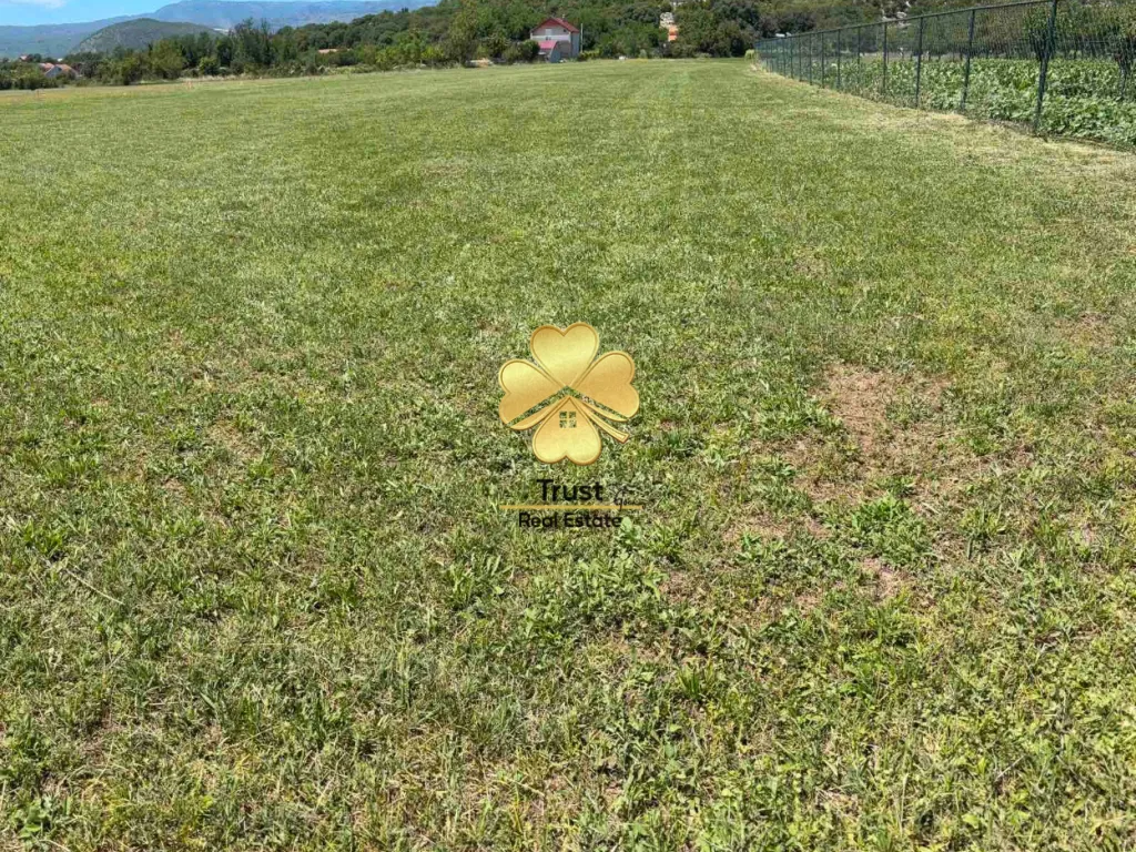 Prodaja, plac, 2081m², Spuž, Danilovgrad