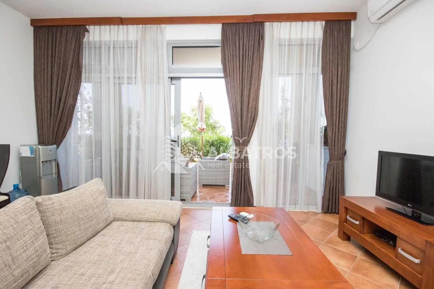 Rent, one bedroom apartment, 45m², Dobre Vode, Bar