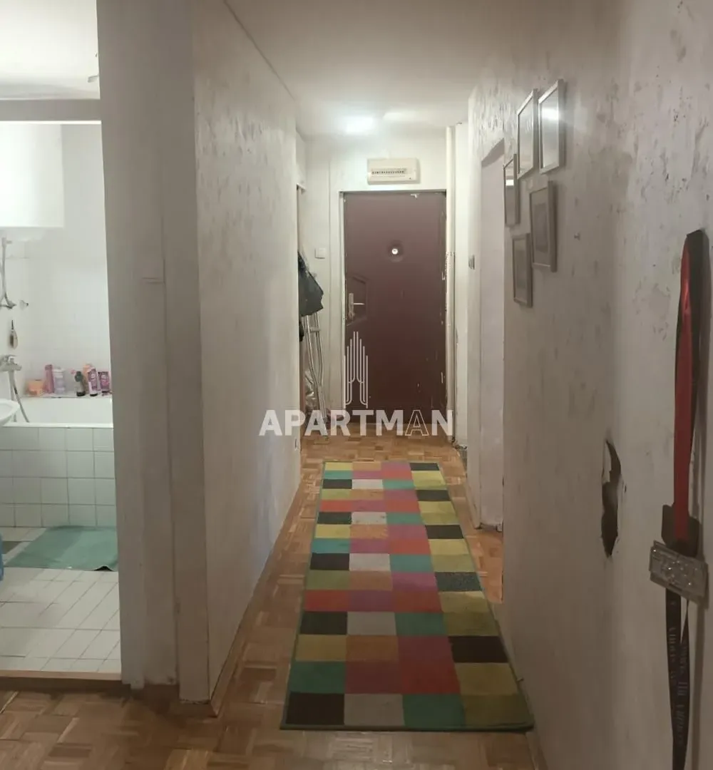 Prodaja, trosoban stan, 73m², Novi Beograd Sve Podlokacije, Beograd