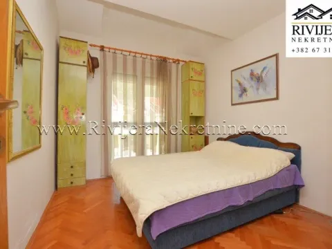 Sale, two bedroom apartment, 80m², Đenovići, Herceg Novi - image 3