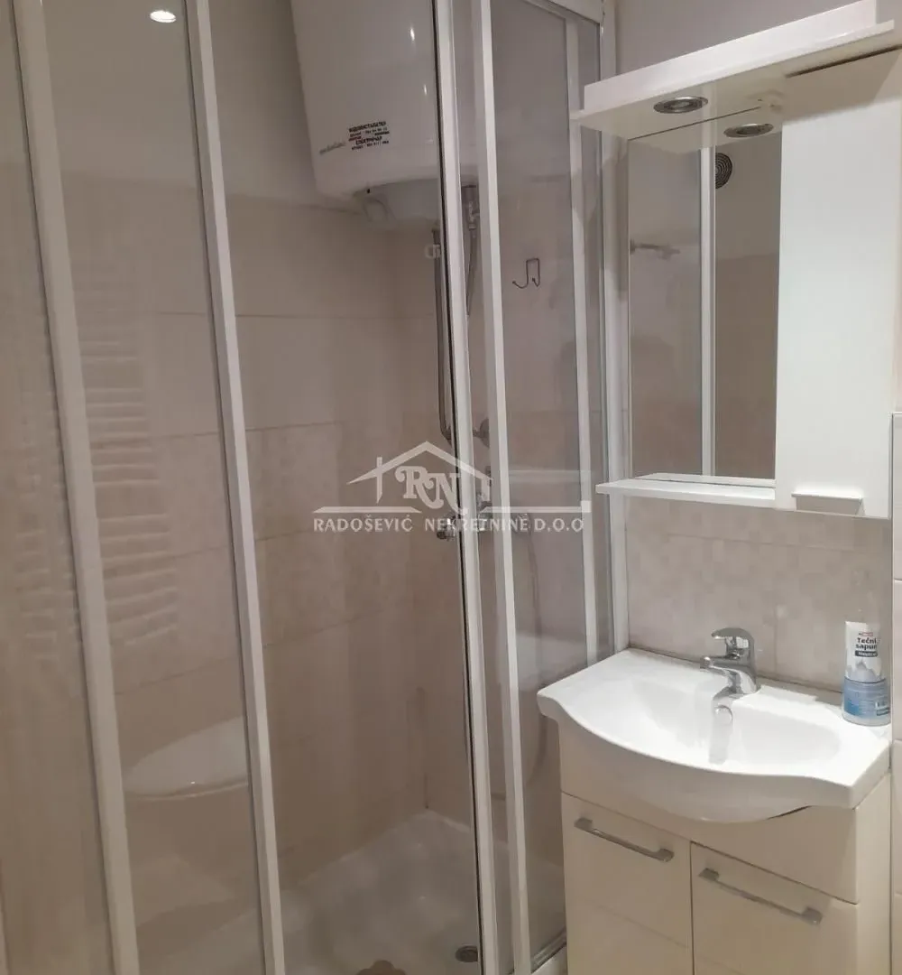 Rent, one bedroom apartment, 41m², Čukarica, Beograd