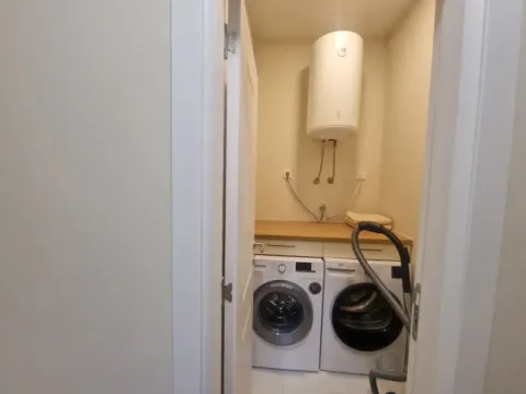 Sale, two bedroom apartment, 70m², City Kvart, Podgorica - image 4