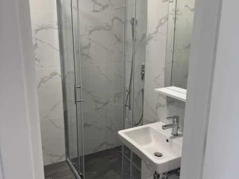 Prodaja, dvosoban stan, 50m², Zemun Gornji Grad, Zemun Sve Podlokacije - image 11