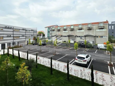 Rent, one bedroom apartment, 46m², Donja Gorica, Podgorica - image 16