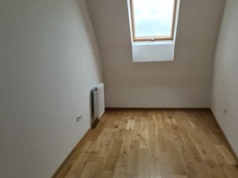 Izdavanje, trosoban stan, 67m², Centar, Novi Sad - image 3