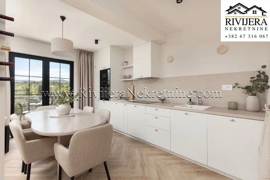 Sale, house, 165m², Tivat, Crna Gora