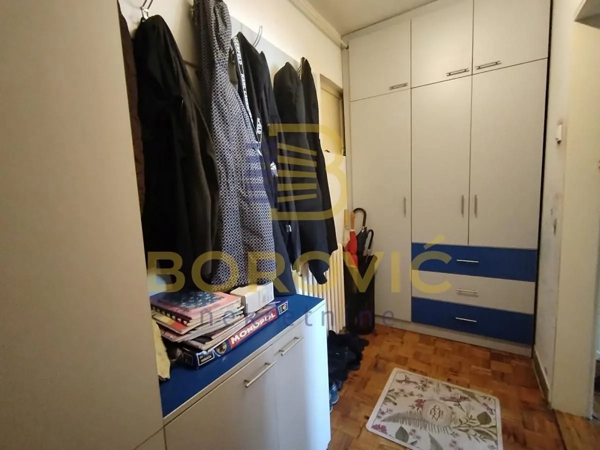 Sale, three bedroom apartment, 86m², Novi Beograd Blok 71, Novi Beograd Sve Podlokacije