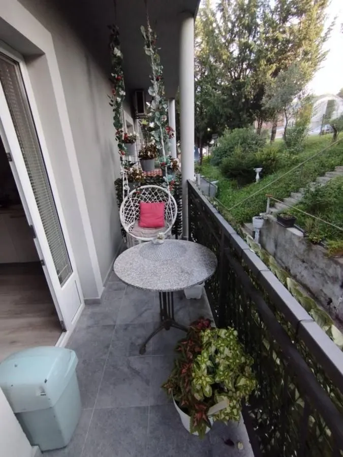 Prodaja, dvosoban stan, 72m², Igalo, Herceg Novi